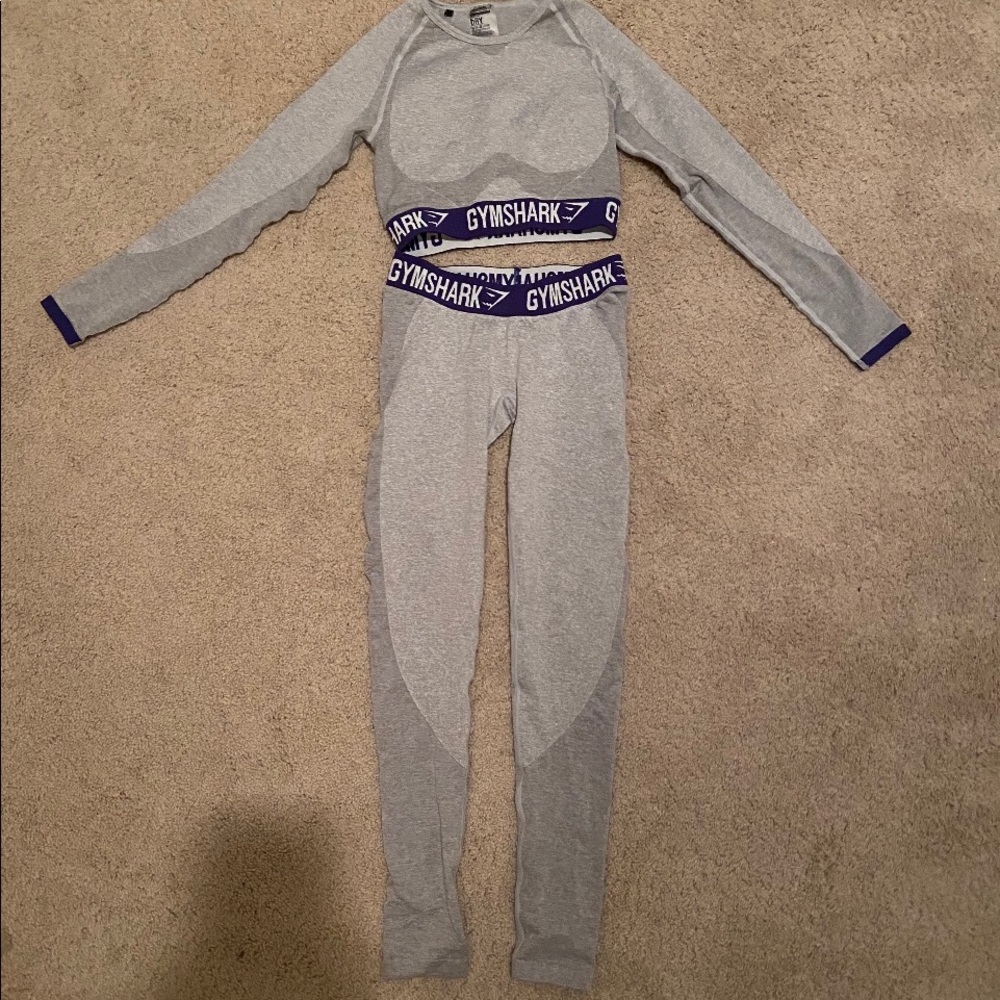 GYMSHARK never worn leggings and shirt set